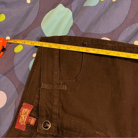 Black jeans with embellished pockets NWOT - Picture 15 of 16